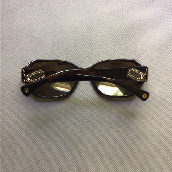 Coach sunglasses with the case - Picture 4 of 14